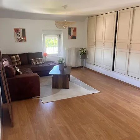 Le Logis De Chignat Apartment *