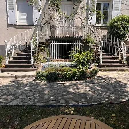 Le Logis De Chignat Apartment *